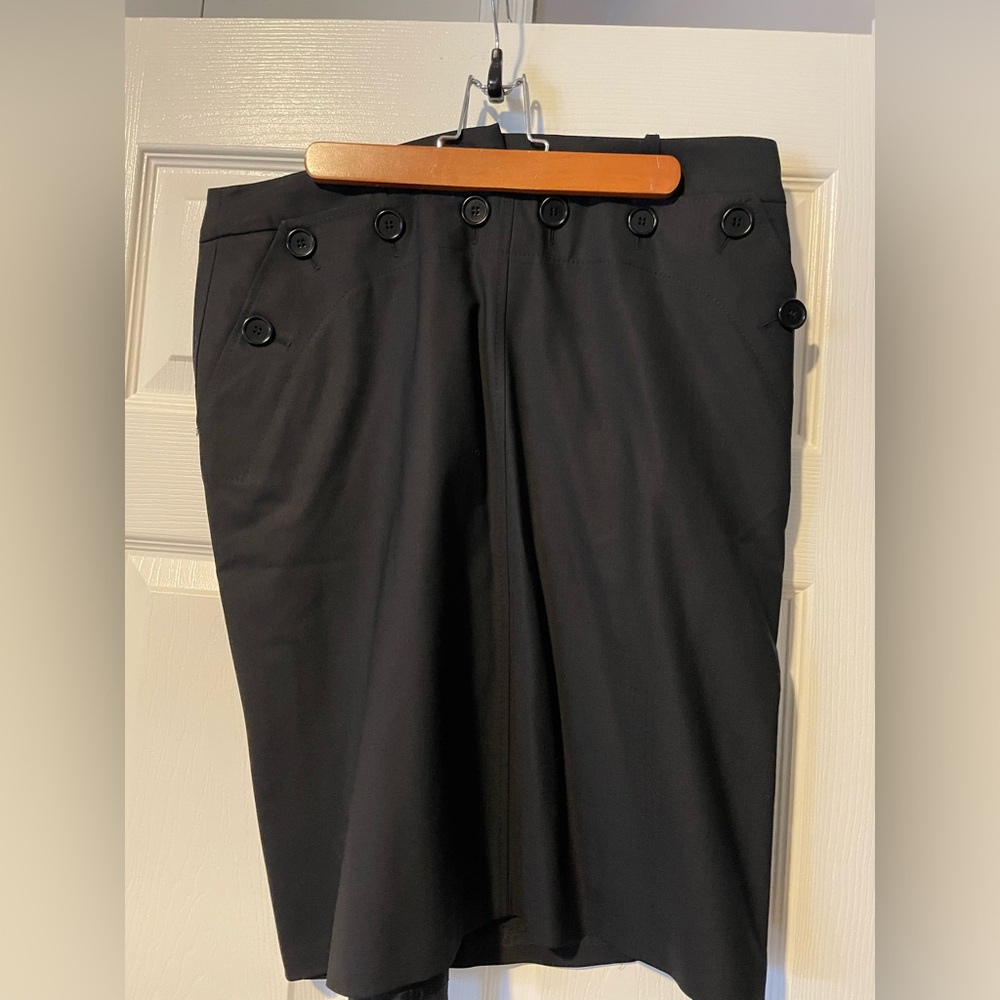 BCBGMaxAzria Black Button-Accent pencil skirt